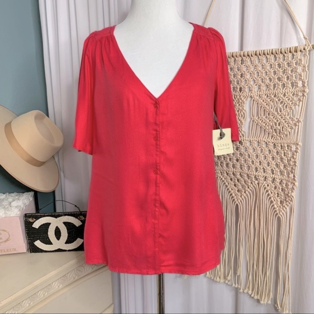 NWT Hinge Short Sleeve Button Down V Neck Red XXS